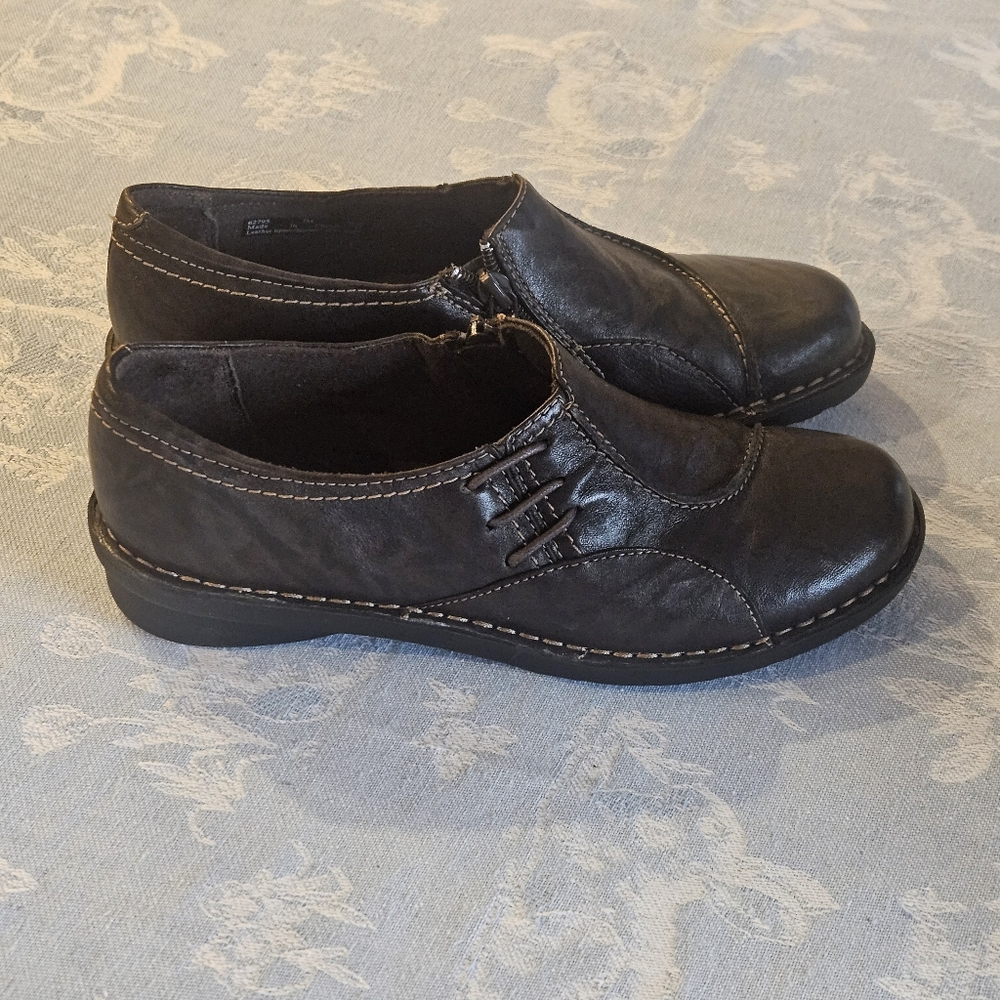 Clarks Bendables Leather Slip on Loafer Brown Size 7M New Without Tags